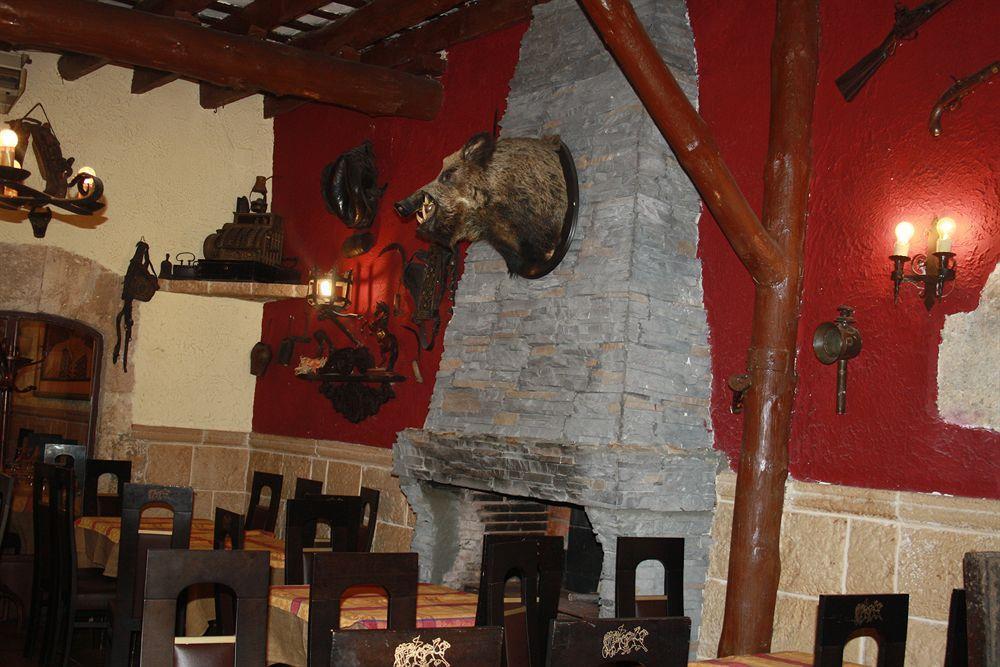 Hostal Restaurante La Diligencia Cunit Ngoại thất bức ảnh