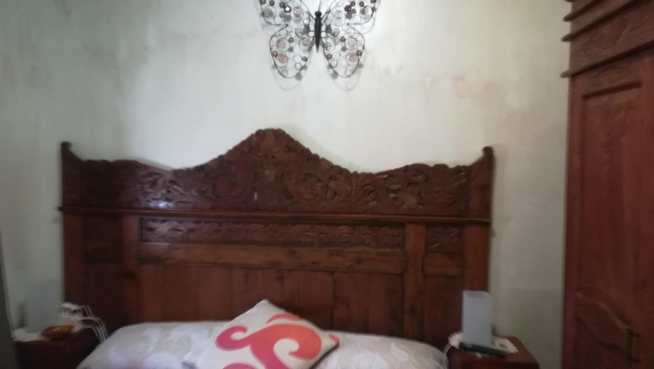 Hostal Restaurante La Diligencia Cunit Ngoại thất bức ảnh